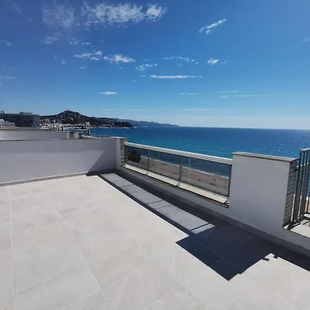 Lägenhet Seafront In S'abanell Park Blanes